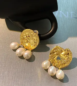 Europos ir Amerikos Populiarus gamtos Baroko gėlavandenių perlų auskarai nereguliarus unikalus Žinomas auskarai perdėti smeigės Nuotrauka