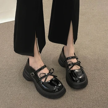 Lankas Mary Jane mažas odos batai seklių vienu batai Japonijos platforma studentų, suapvalinti tne Mary Jane moterų batai Moterų Siurbliai Nuotrauka