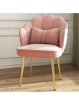 Nordic light luxury makiažo kėdė namų paprasta makiažas išmatose net raudona manikiūro padažu kėdės miegamojo bendrabutyje stalas, kėdė ins Nuotrauka
